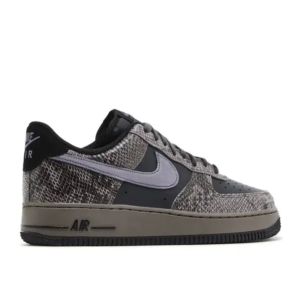 Nike Air Force 1 Low Off Zwart Snakeskin, foto 4 van 5
