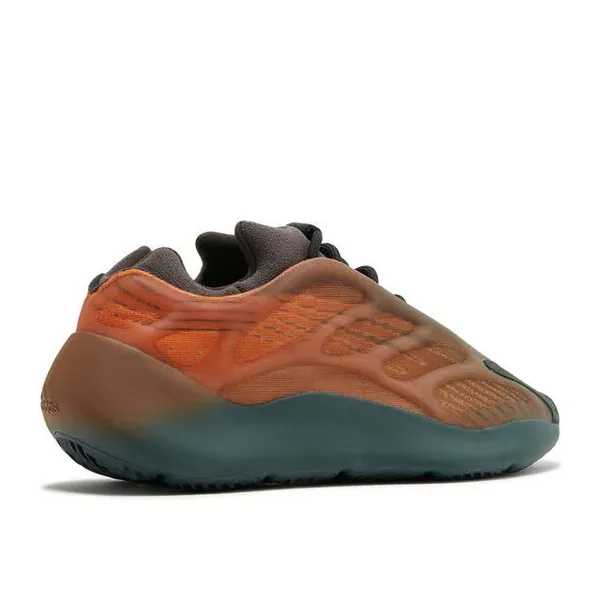 Yeezy 700 V3 Copper Fade, foto 3 van 4