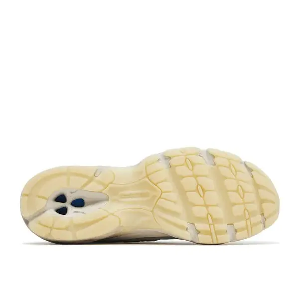 New Balance 740 Lunar New Year (2025), foto 5 van 5