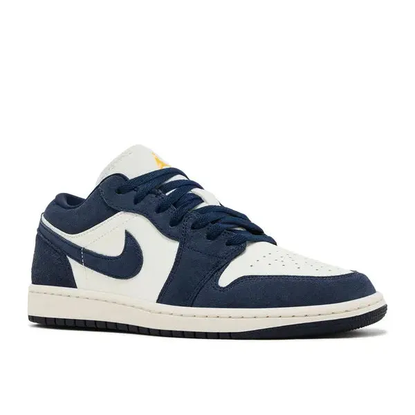 Jordan 1 Low SE Obsidian Suede, foto 3 van 5