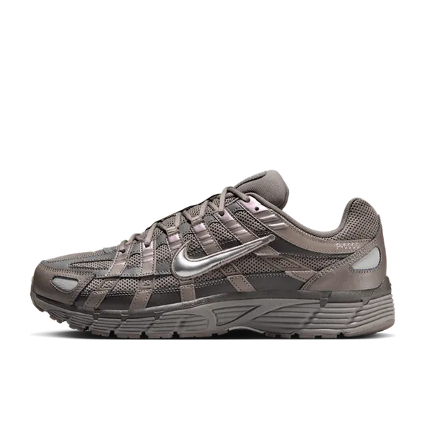 Nike P-6000 Cave Stone Medium Ash Flat Pewter Metallic Silver, vergelijk prijzen bij 1 winkel