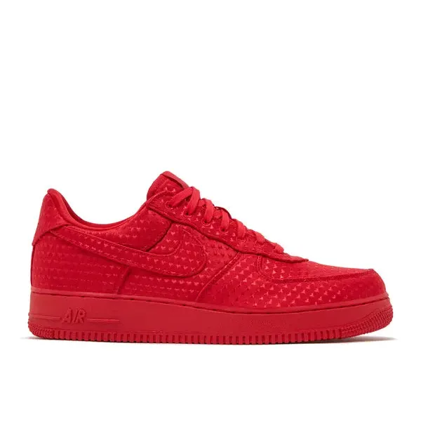 Nike Air Force 1 Low Valentine's Day Red (2026), foto 2 van 5