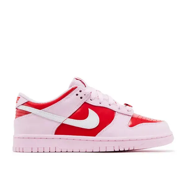 Nike Dunk Low Valentine's Day (2026) (GS), vergelijk prijzen bij 1 winkel
