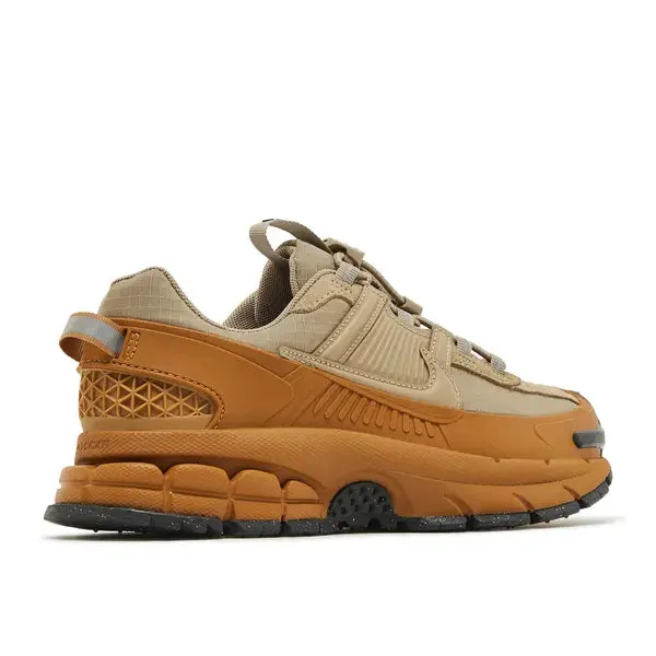 Nike Zoom Vomero 5 Roam Flax, foto 4 van 5