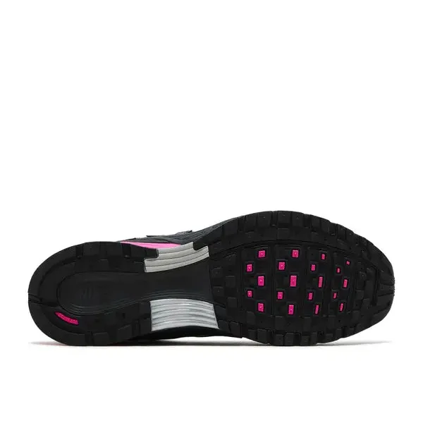 Nike P-6000 Pink Blast Metallic Silver Black, foto 5 van 5