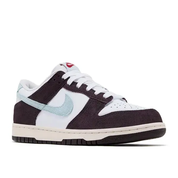 Nike Dunk Low SE Burgundy Ash Glacier Blue (GS), foto 2 van 4