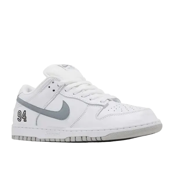 Nike SB Dunk Low Supreme 94 White Metallic Silver, foto 3 van 5