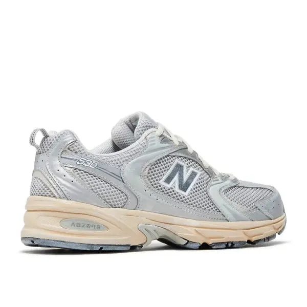New Balance 530 Vintage Silver Metallic Moonbeam, foto 4 van 5