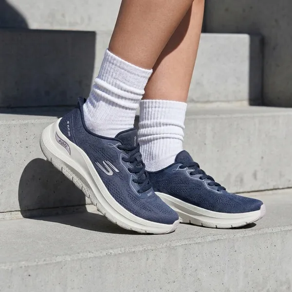 Skechers Slip-Ins Arch Fit 2.0 Blauw, vergelijk prijzen bij 1 winkel