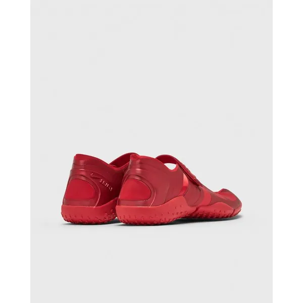 Nike X Skims Rift Satin Rood, foto 5 van 5